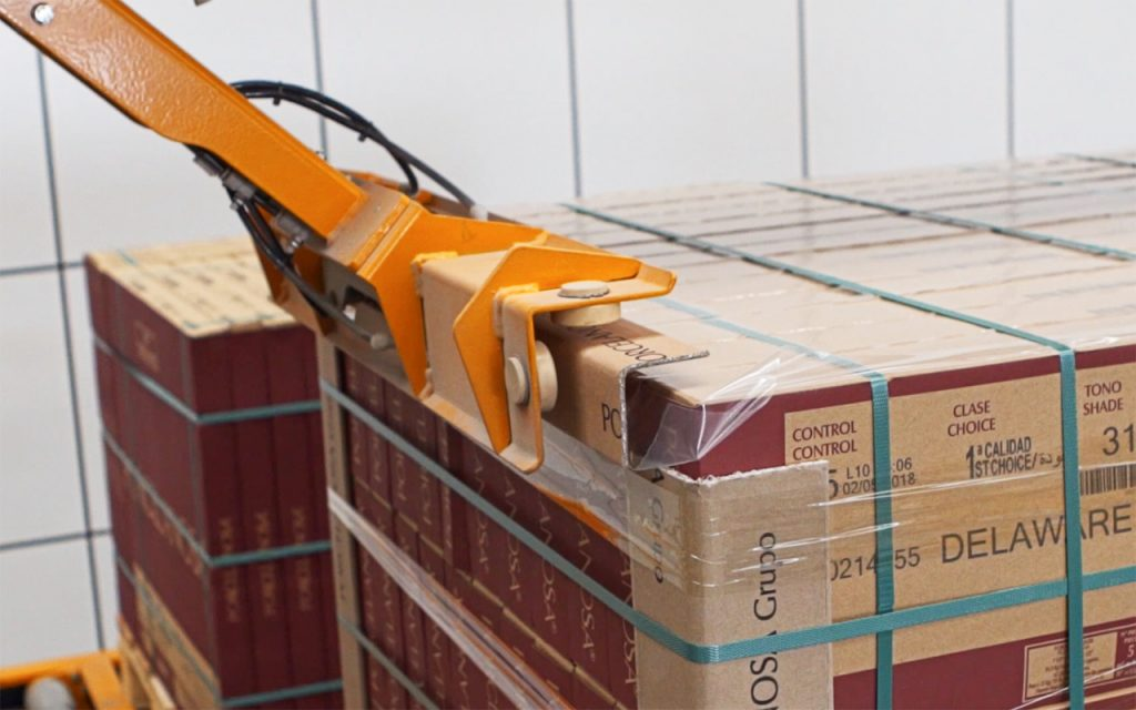 WHY EDGE PROTECTOR IS THE BEST OPTION 