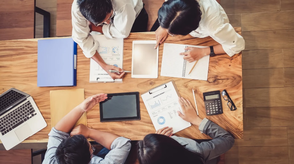 How Seasonal Campaigns Can Boost Bariatric Patient Inquiries